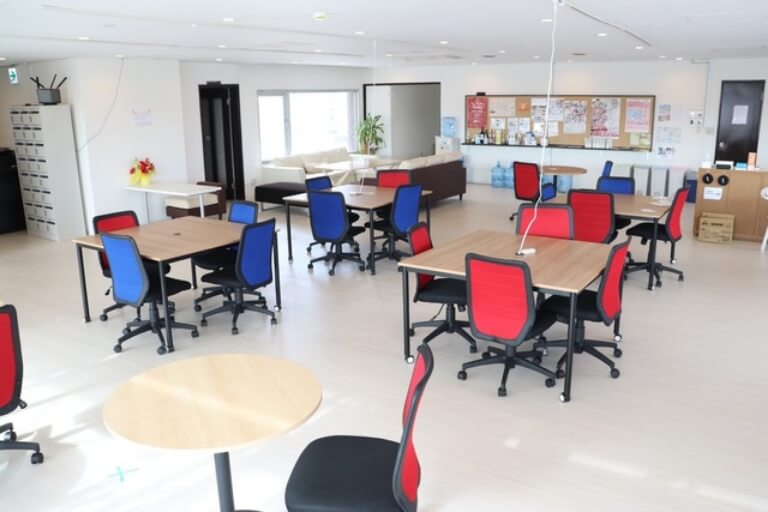 シェアオフィス(ZORKS沖縄)